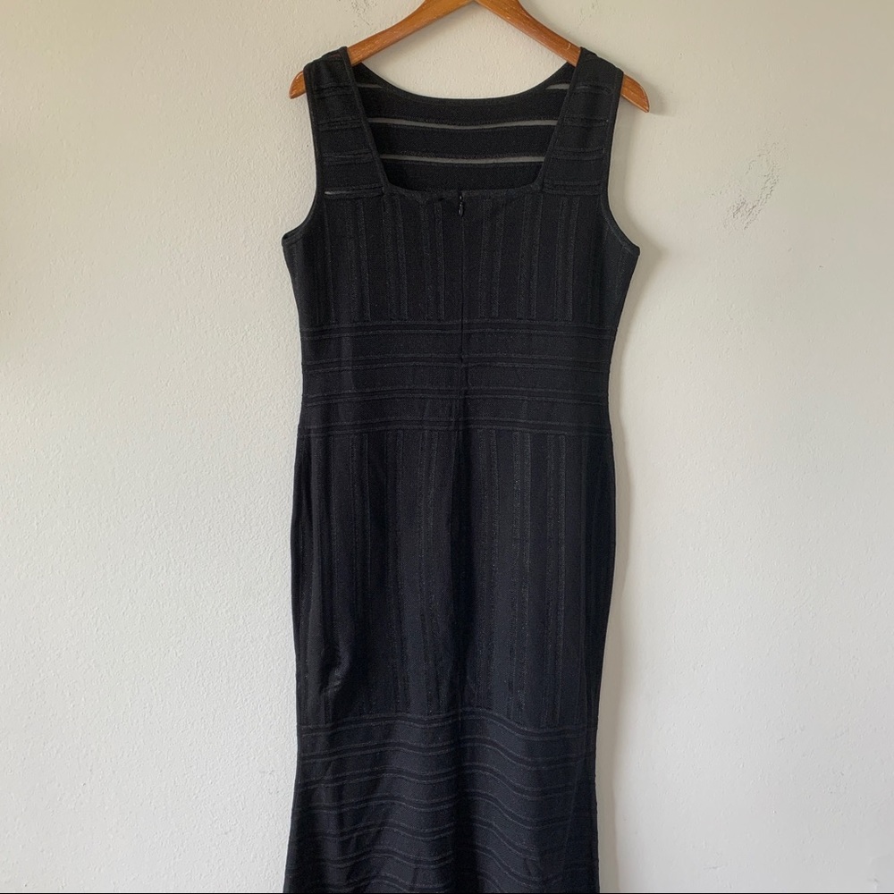 St. John Sleeveless Gossamer Illusion Knit Mermaid Dress - Picture 8 of 15